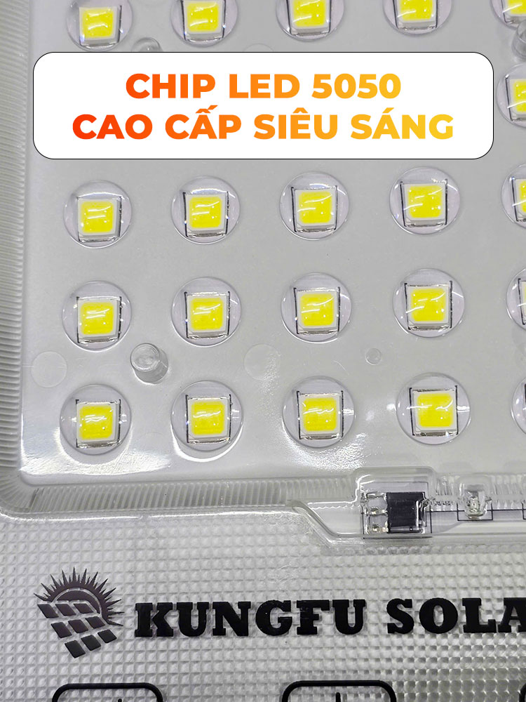 Đèn Pha chống chói Năng Lượng Mặt Trời 50W